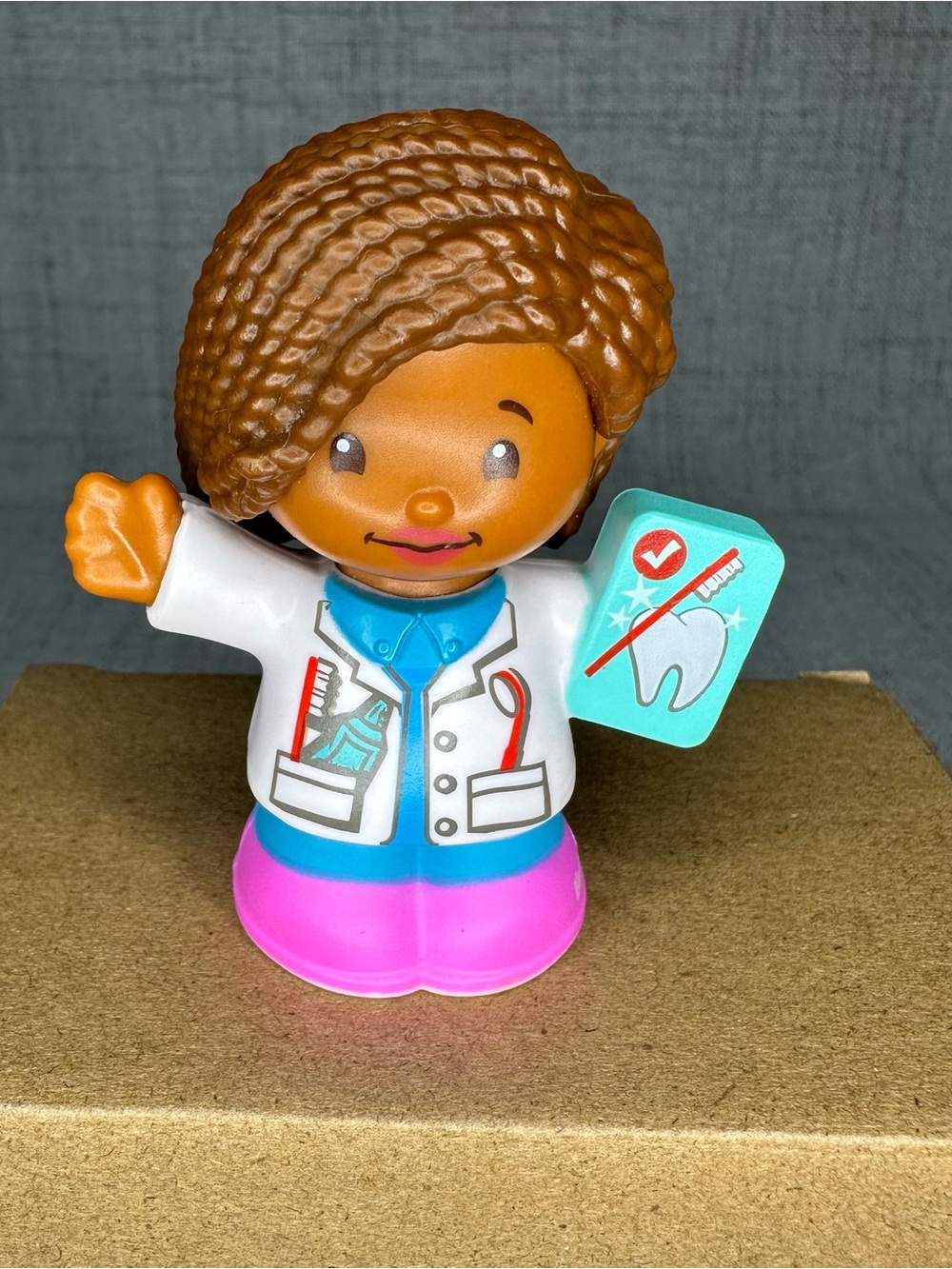 Little people dentist